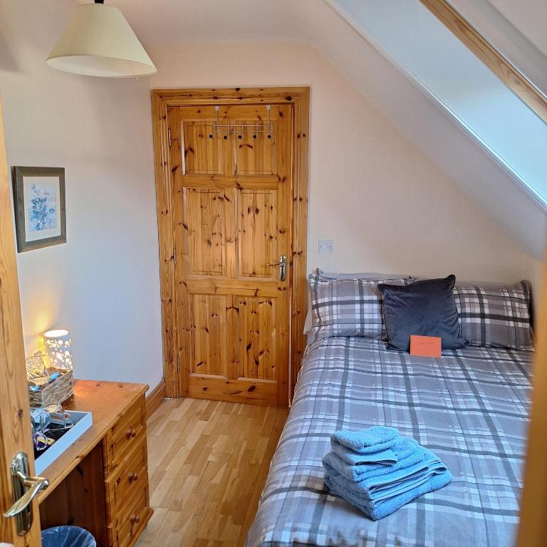Postel nebo postele na pokoji v ubytování Beautiful Double ensuite in Listowel Kerry