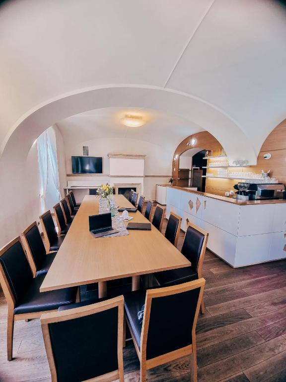 TV a/nebo společenská místnost v ubytování Hotel Mario