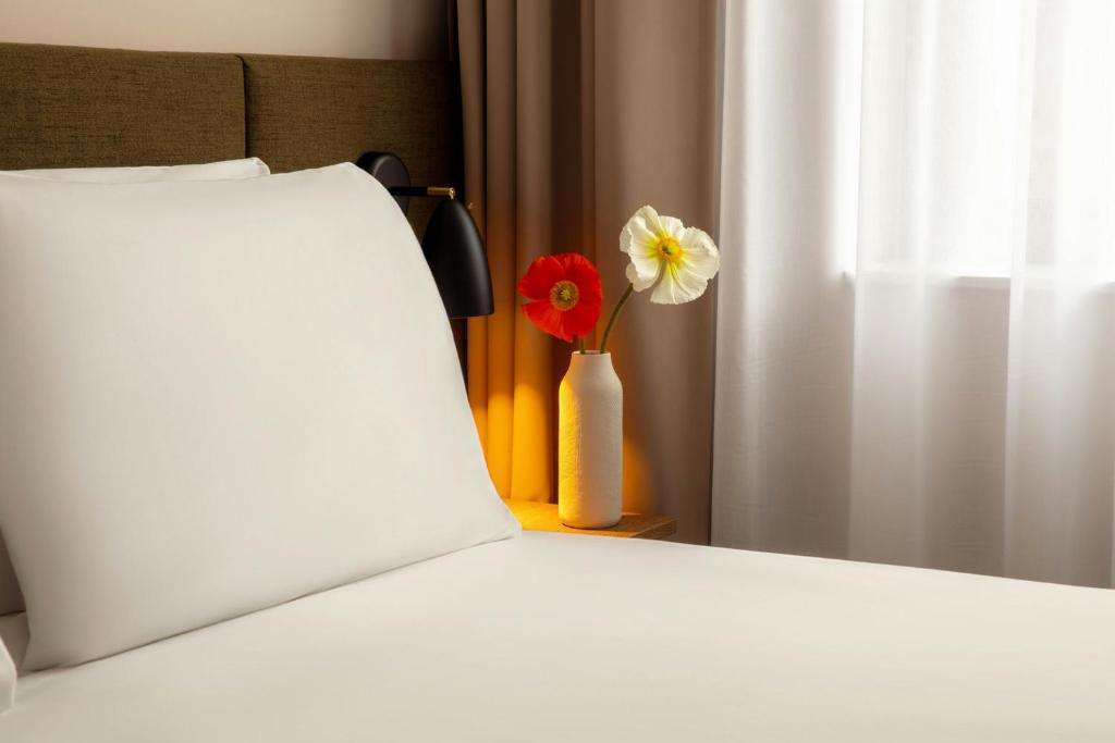 Middelland Hotel, Sonder by Marriott Bonvoy - Resim 14