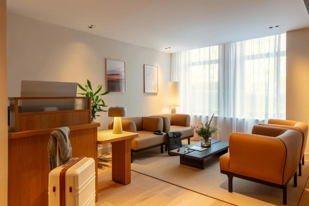 Middelland Hotel, Sonder by Marriott Bonvoy - Resim 2