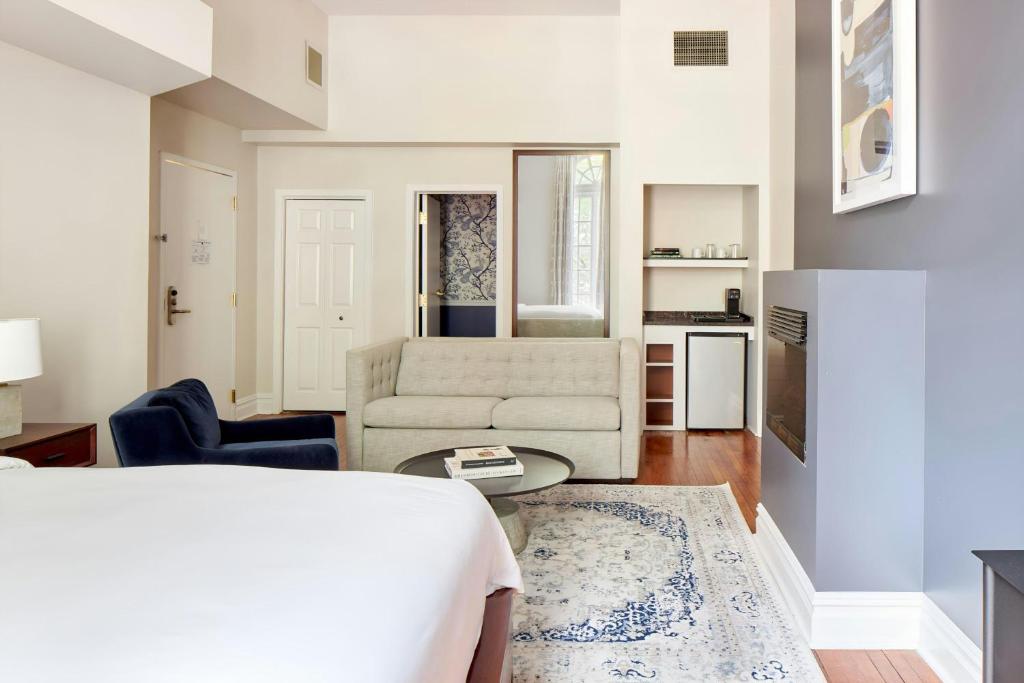 Kuchyň nebo kuchyňský kout v ubytování The Arco Hotel Midtown Village, Sonder