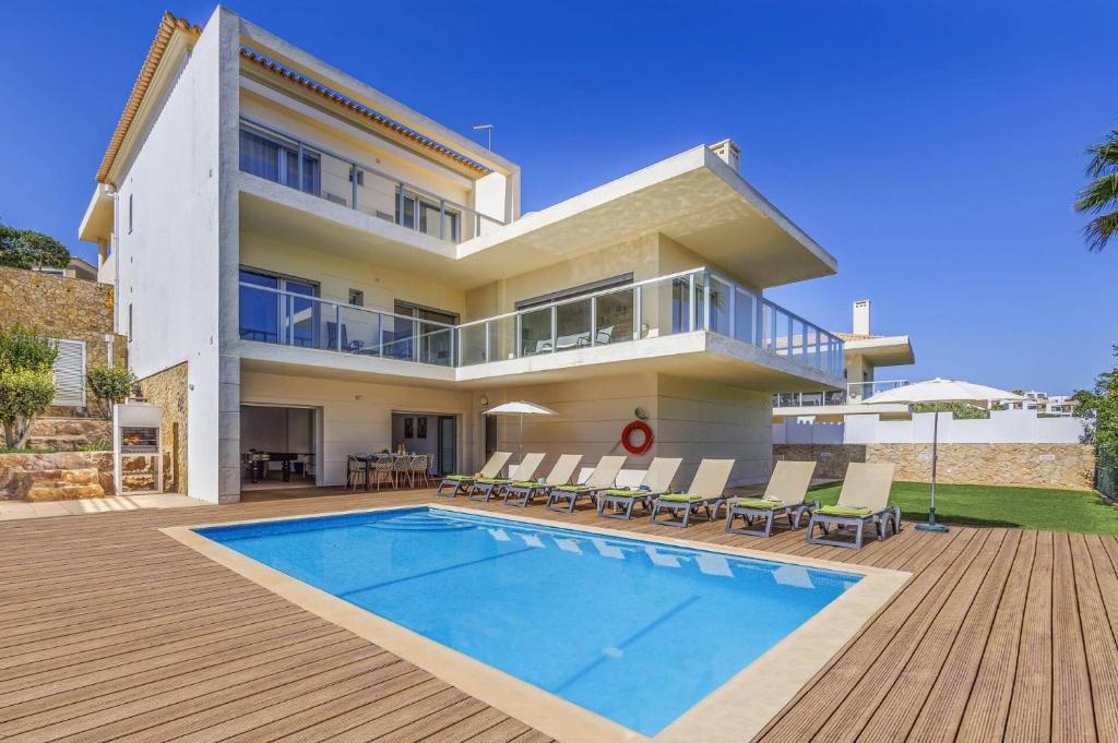 Villa Casa Petunia by Villa Plus
