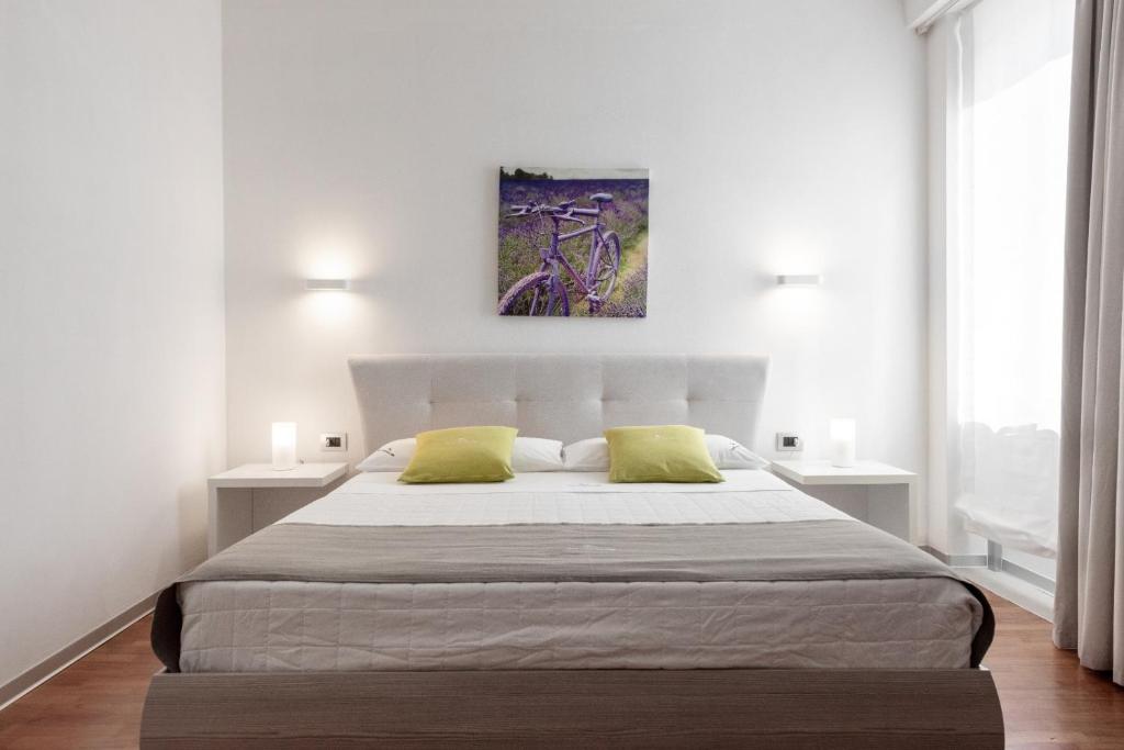 B&B White con Parcheggio Privato - 1