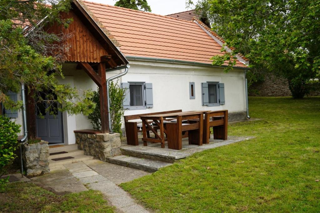 Budynek, w którym mieści się dom wakacyjny