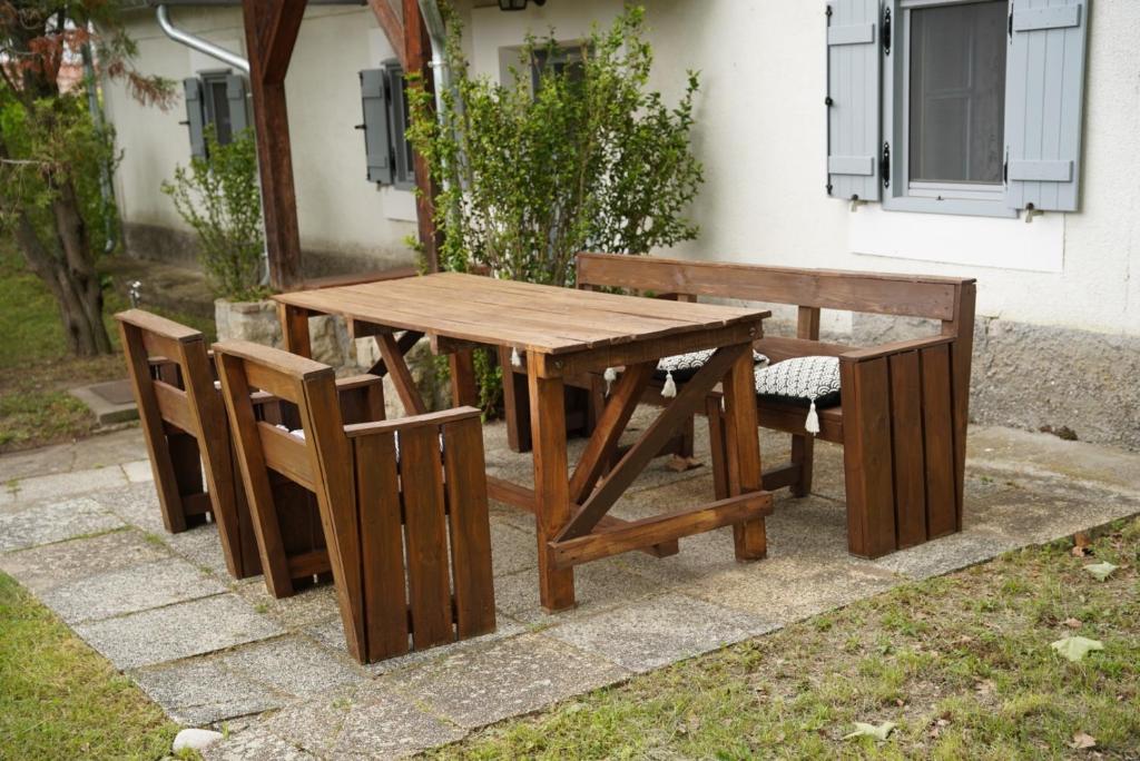 Zdjęcie z galerii obiektu A la maison - épp mint otthon w mieście Szentbékkálla