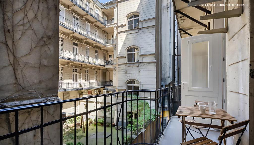 Balkón nebo terasa v ubytování Váci Loft Suites