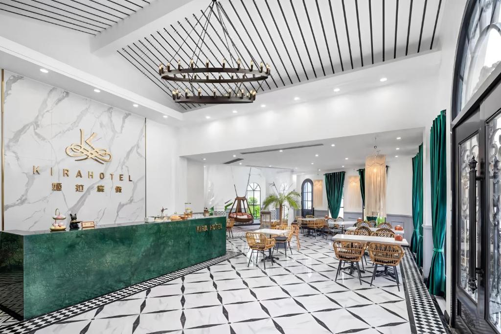 Posezení v ubytování Yangshuo KIRA Hotel - Moroccan Style