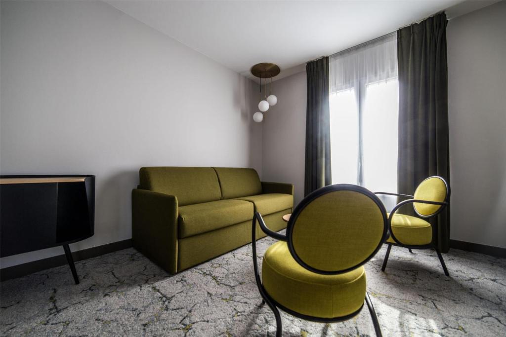 Posezení v ubytování Best Western Le Relais du Vigneron