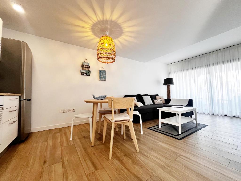 Kuchyň nebo kuchyňský kout v ubytování FTV Holidays Homes - Home with You