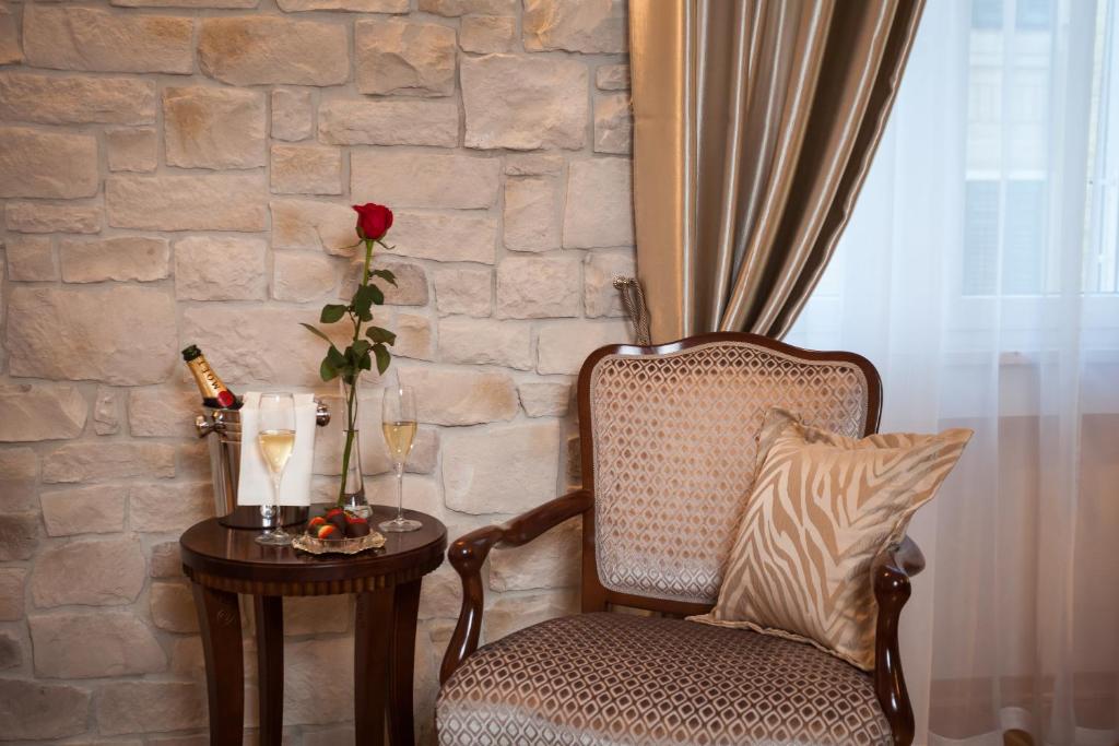 Priska Heritage Rooms - 19