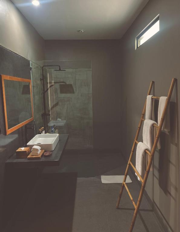 Tropical Almond Villa - 13