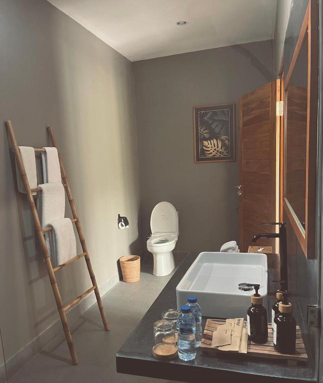 Tropical Almond Villa - 12