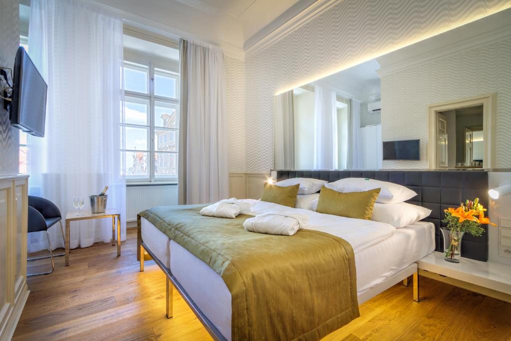 Golden Star - Resim 43