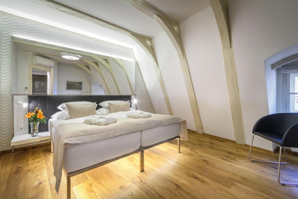 Golden Star - Resim 40