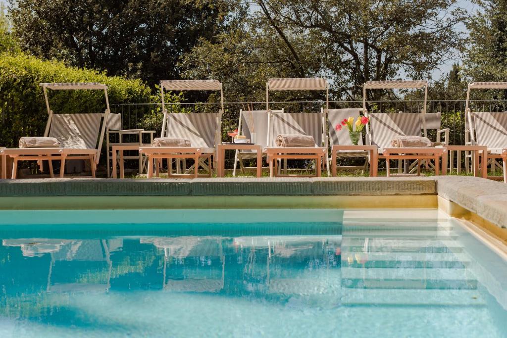 Bazén v ubytování FH55 Hotel Villa Fiesole nebo v jeho okolí