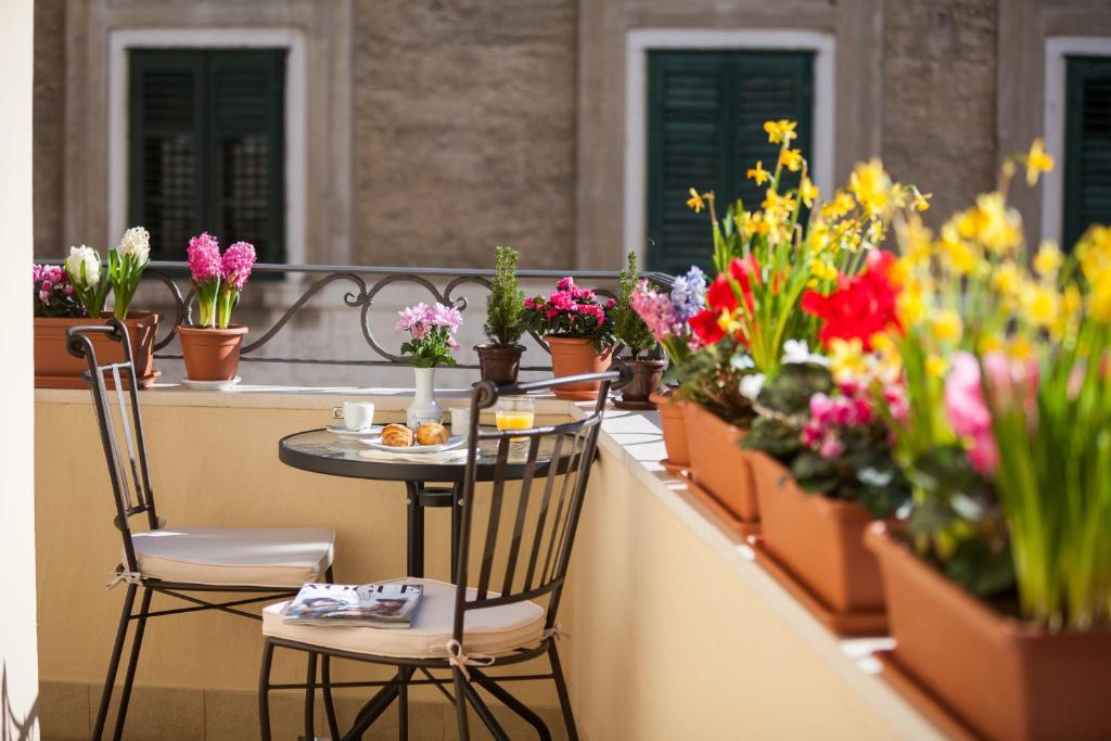 Priska Heritage Rooms - 11