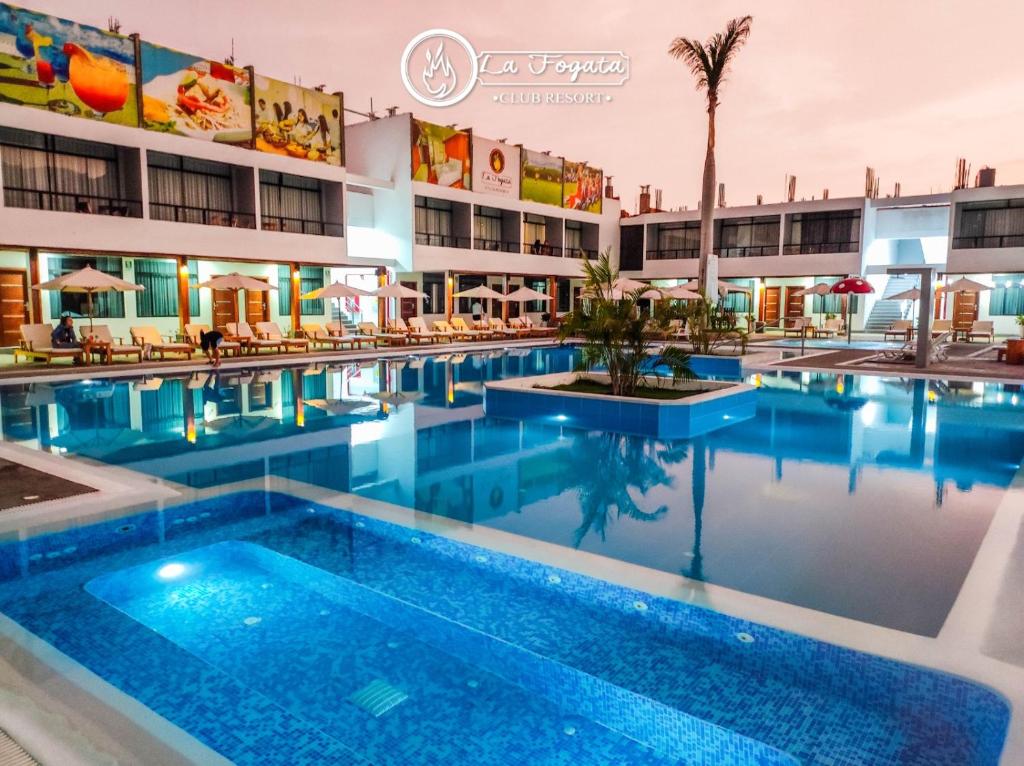 Bazén v ubytování Resort la Fogata Cieneguilla nebo v jeho okolí