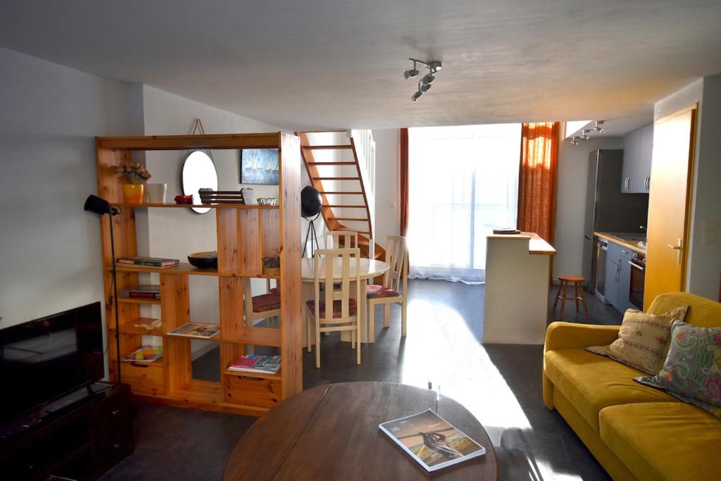 Photo de la galerie de l'établissement Maison avec garage près GRANDE PLAGE, à Les Sables-dʼOlonne