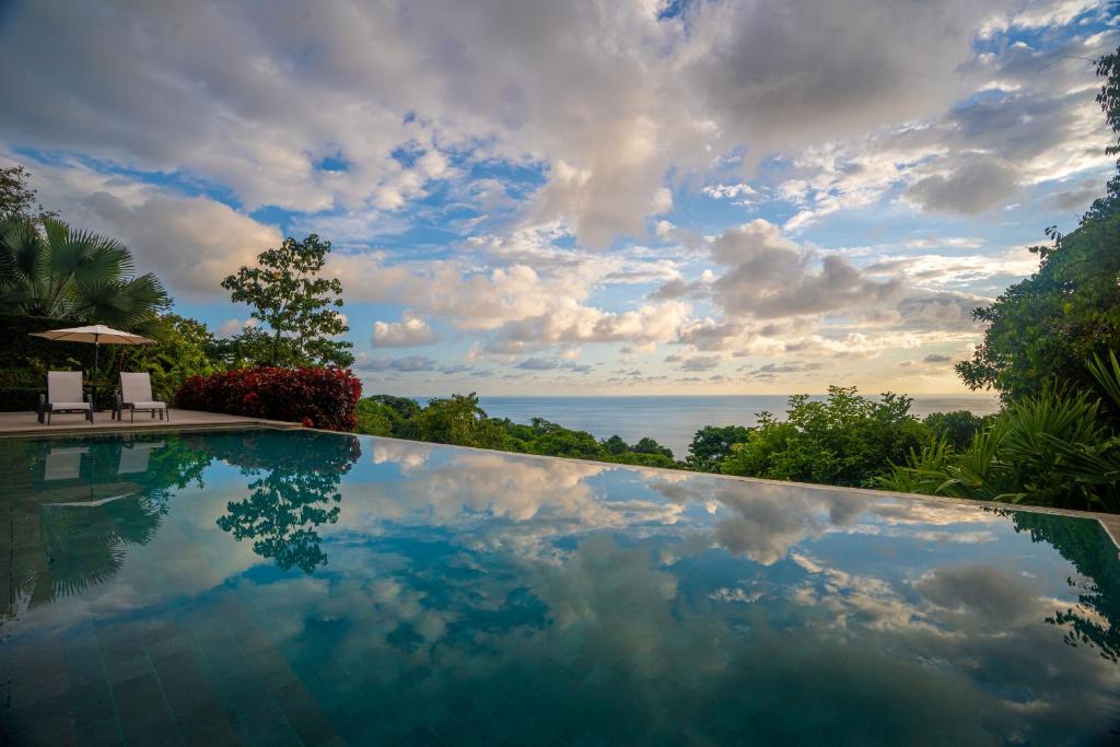 Phong cảnh thiên nhiên gần biệt thự