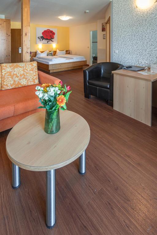 Kuchyň nebo kuchyňský kout v ubytování DEVA Hotel Renchtalblick