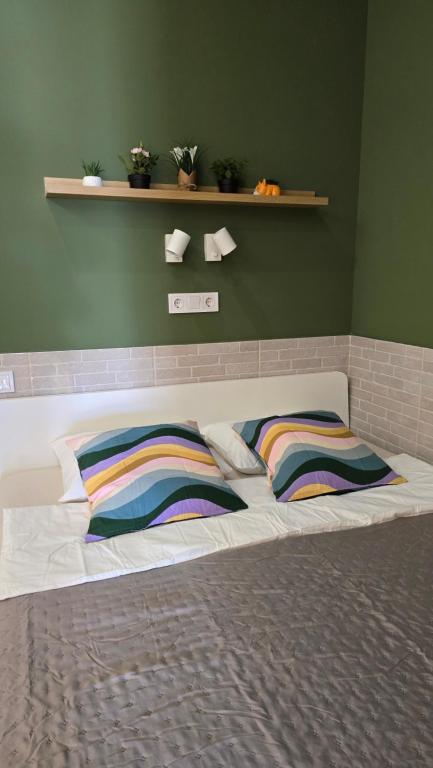 Arena Legacy Modern Suits - 2