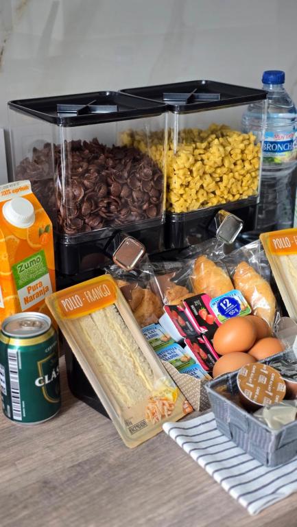 Arena Legacy Modern Suits - 18