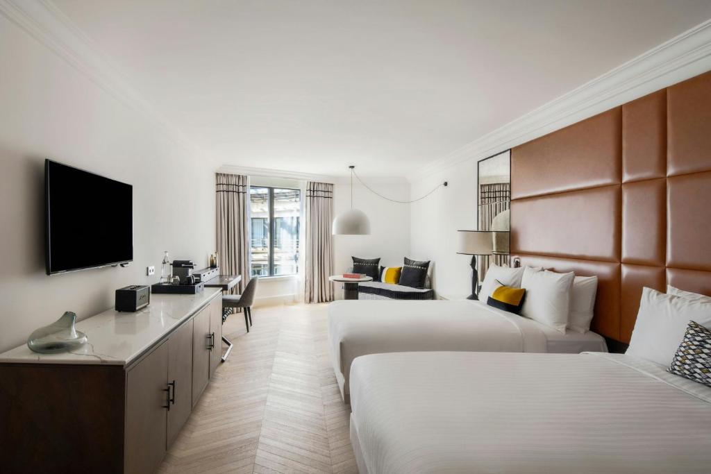 Paris Marriott Champs Elysees Hotel - Resim 34