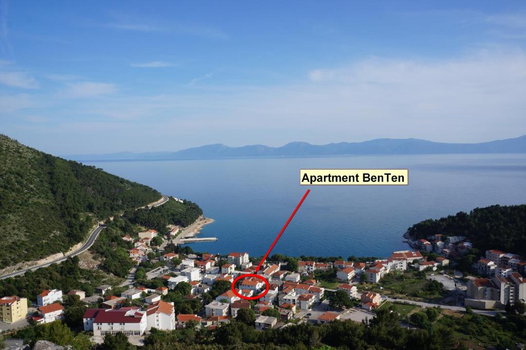 Příroda nedaleko apartmánu