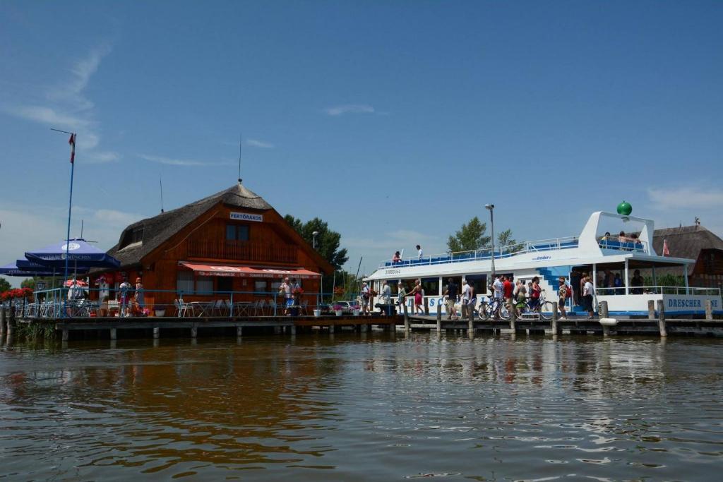 Výhled na řeku, která protéká v blízkosti ubytování v soukromí