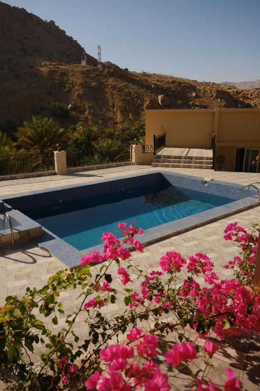 Bassein majutusasutuses Rest House Wadi Bani Khalid või selle lähedal