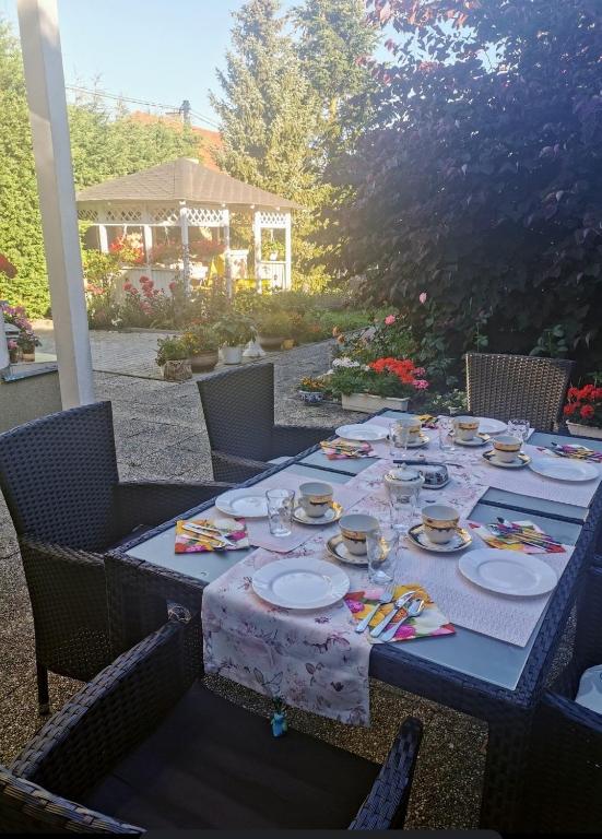 Zahrada ubytování Homestay Svatá