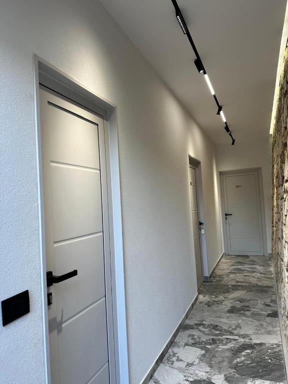 Fotografie z fotogalerie ubytování Hotel Mesun Himare v destinaci Himare