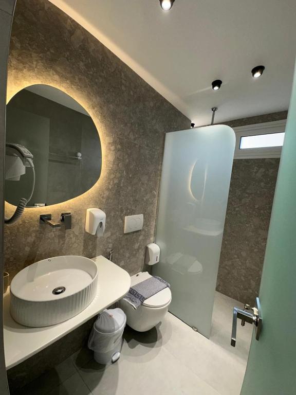 Koupelna v ubytování Hotel Mesun Himare