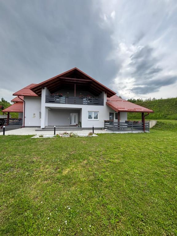 Estate Pavlić, Rakovica (updated prices 2025)