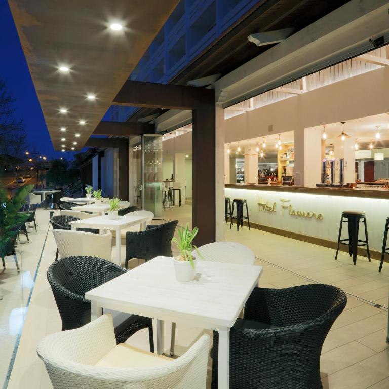 Restaurace v ubytování Hotel Flamero