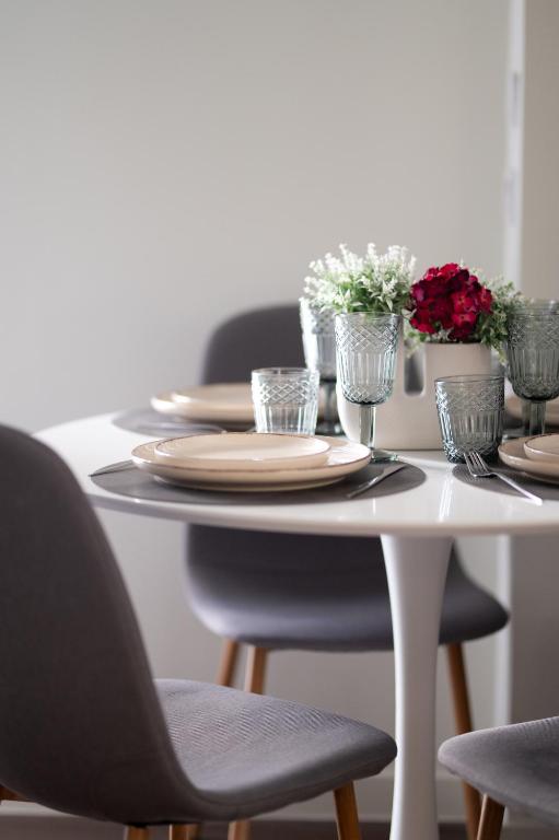 Modern Rooms Exarchia - 15