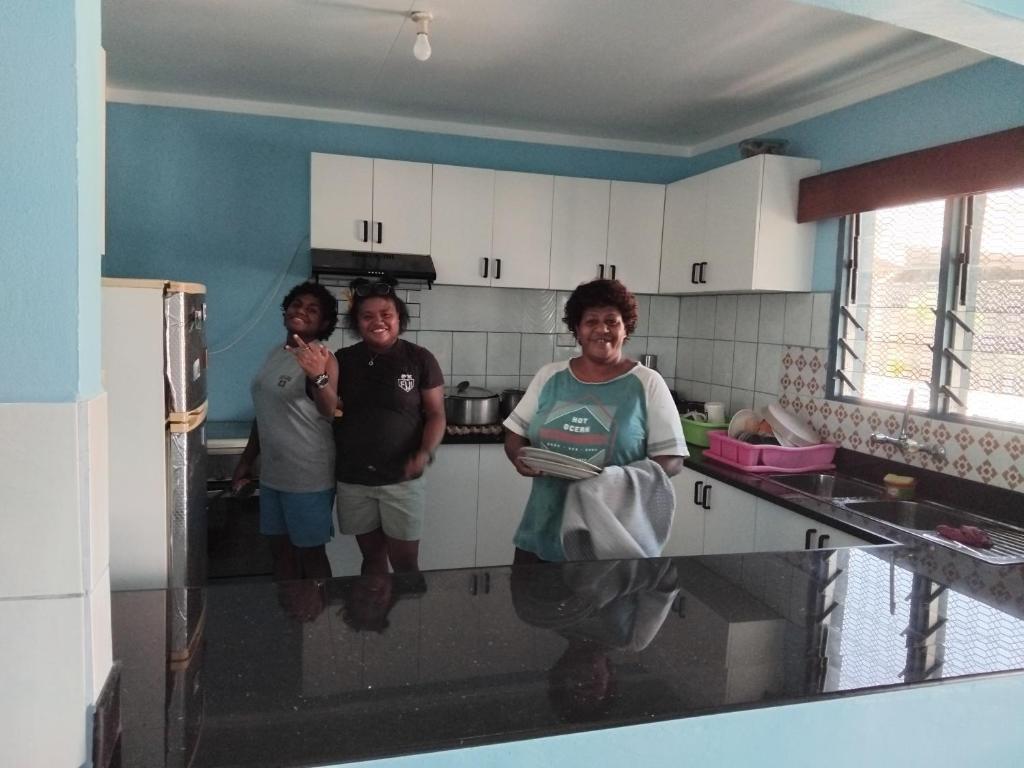 Gestir sem dvelja á Save's Homestay