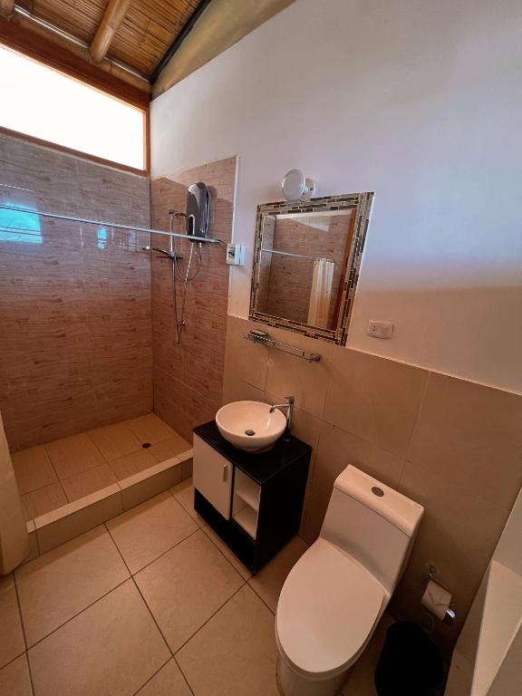 Koupelna v ubytování Gamora Hotel Playa