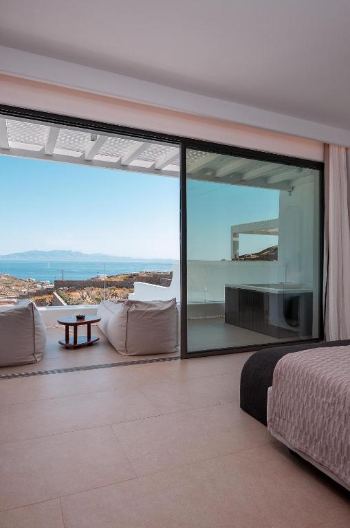 Muse οf Mykonos Luxury Suites - 1