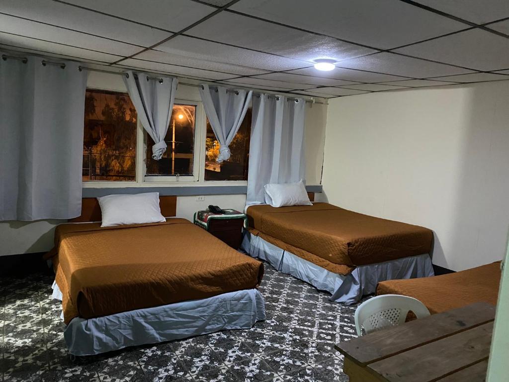 Hotel Mayesstic - Habitación Triple Básica