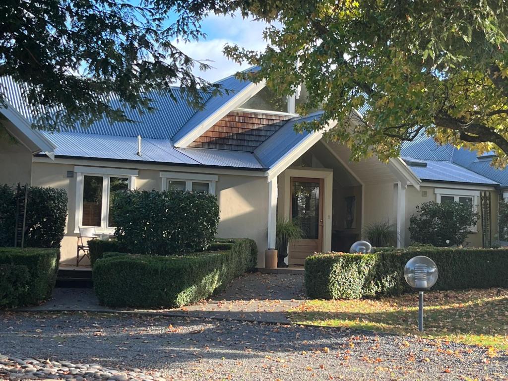 Westwood Country House Guest Suites - Resim 6