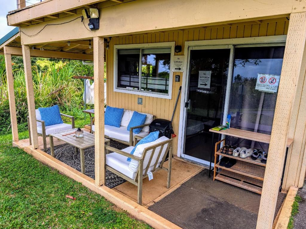 Patio nebo venkovní prostory v ubytování Hamakua Guesthouse