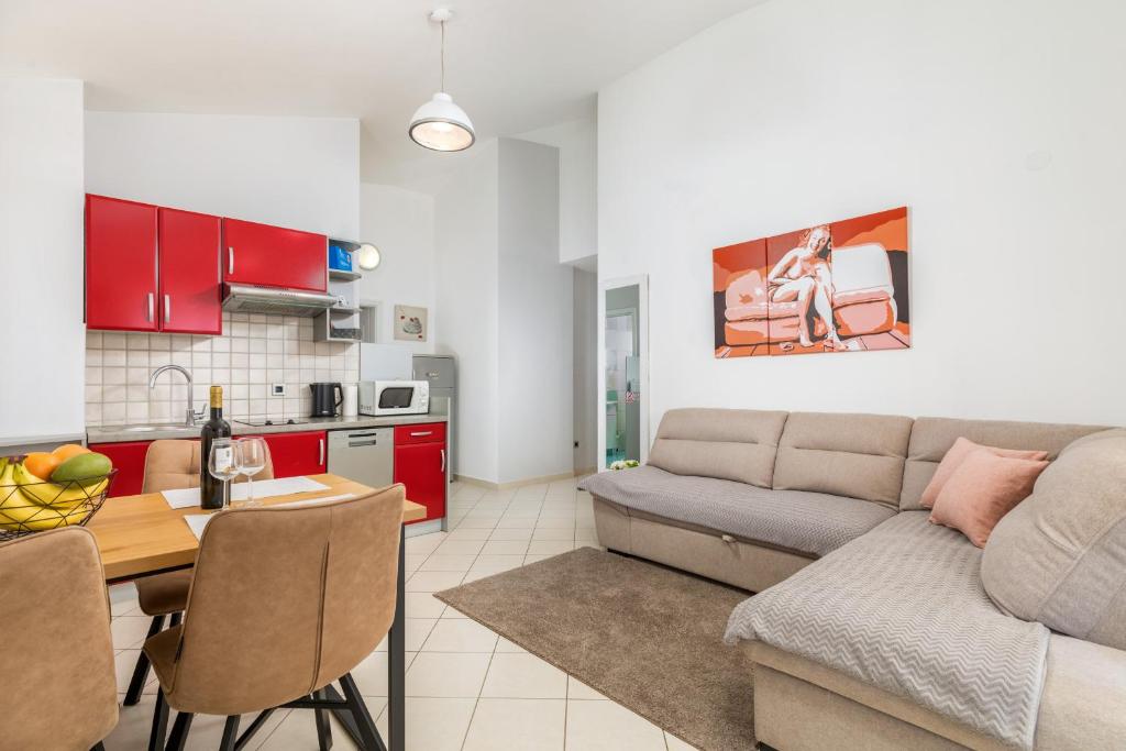 Kuchnia lub aneks kuchenny w obiekcie Apartments Ana-Maria