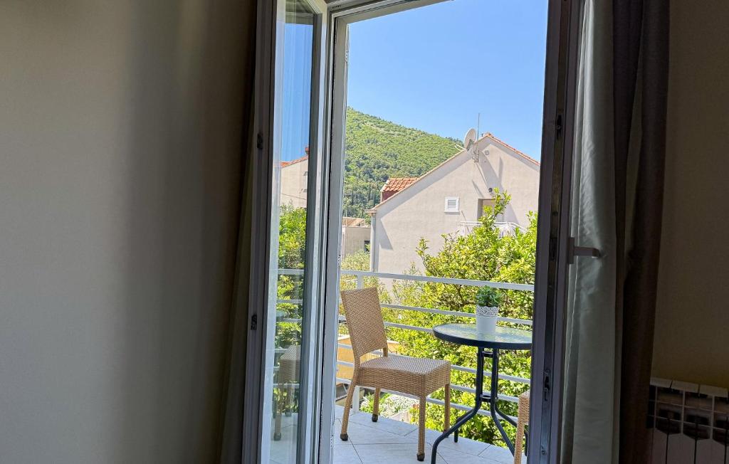 Nespecifikovaný výhled na hory nebo výhled na hory při pohledu z apartmánu
