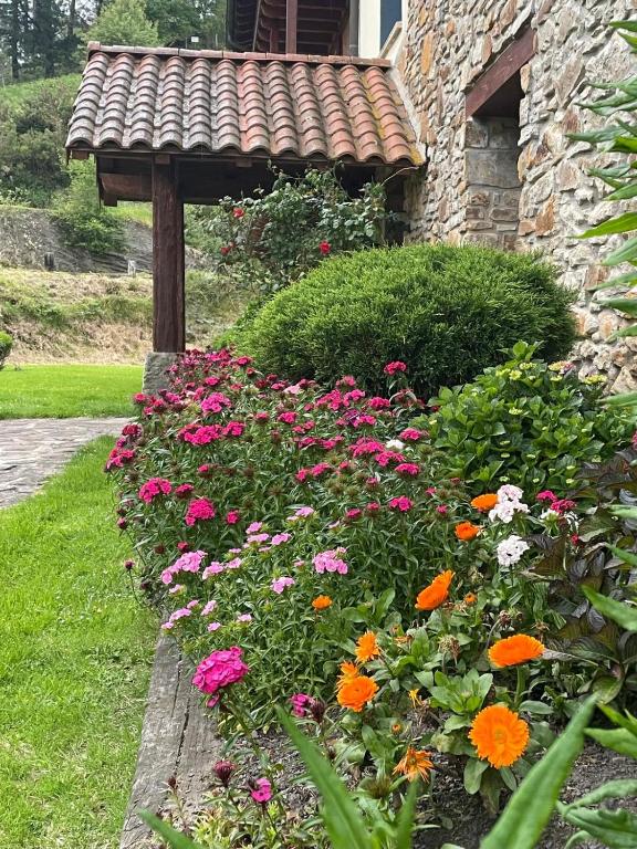 Hotel-Apartamento Rural Atxurra - 10