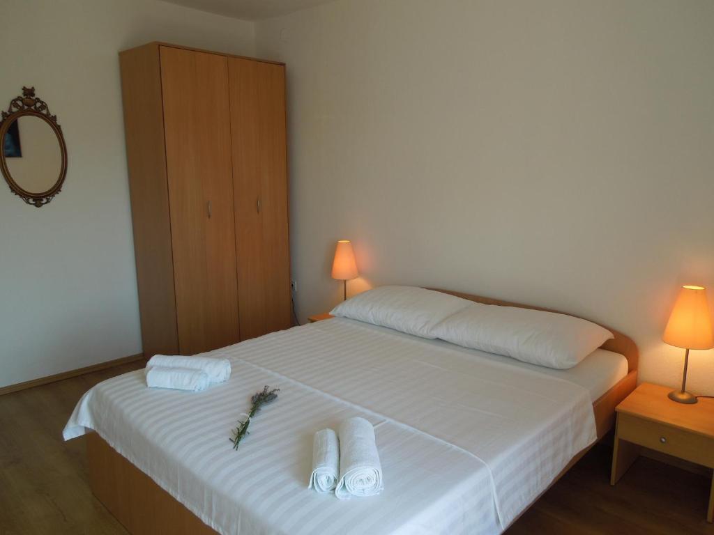 Postel nebo postele na pokoji v ubytování Apartment in Knin near Knin Fortress