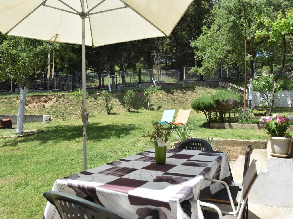 Zahrada ubytování Apartment in Knin near Knin Fortress