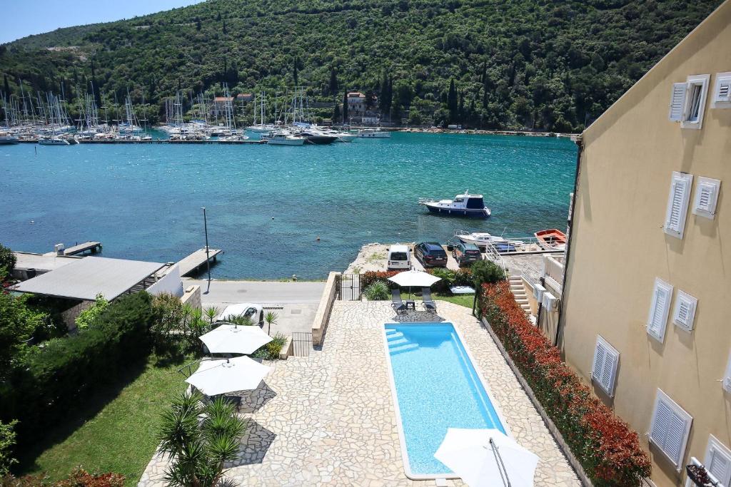 Příroda nedaleko apartmánu