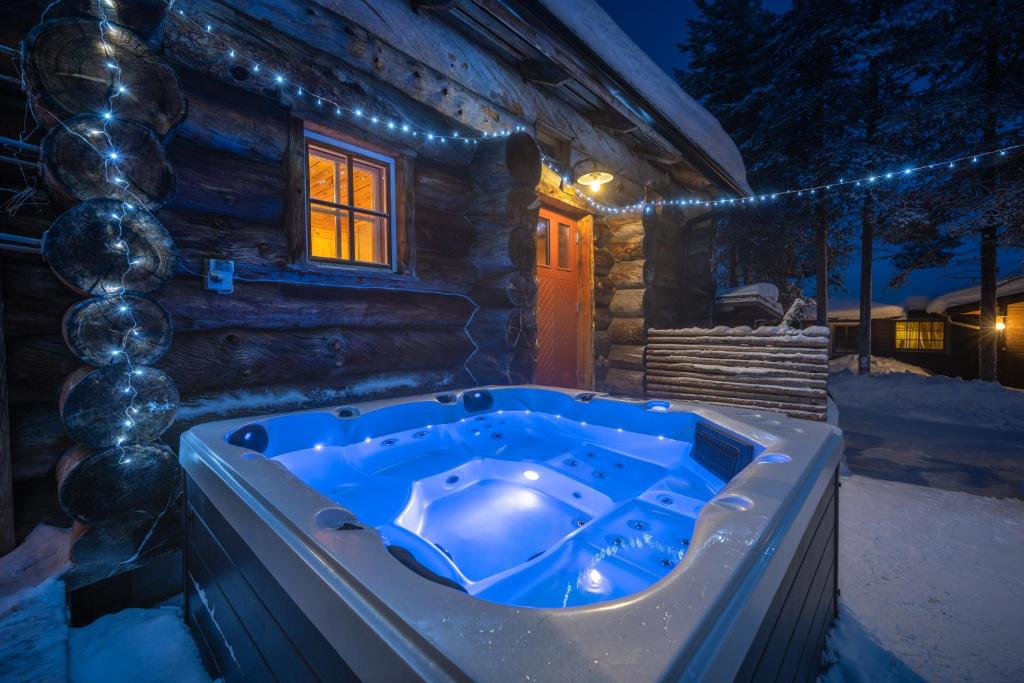 Фотография из галереи Kuukkeli Hirvas Suite в Саариселькя