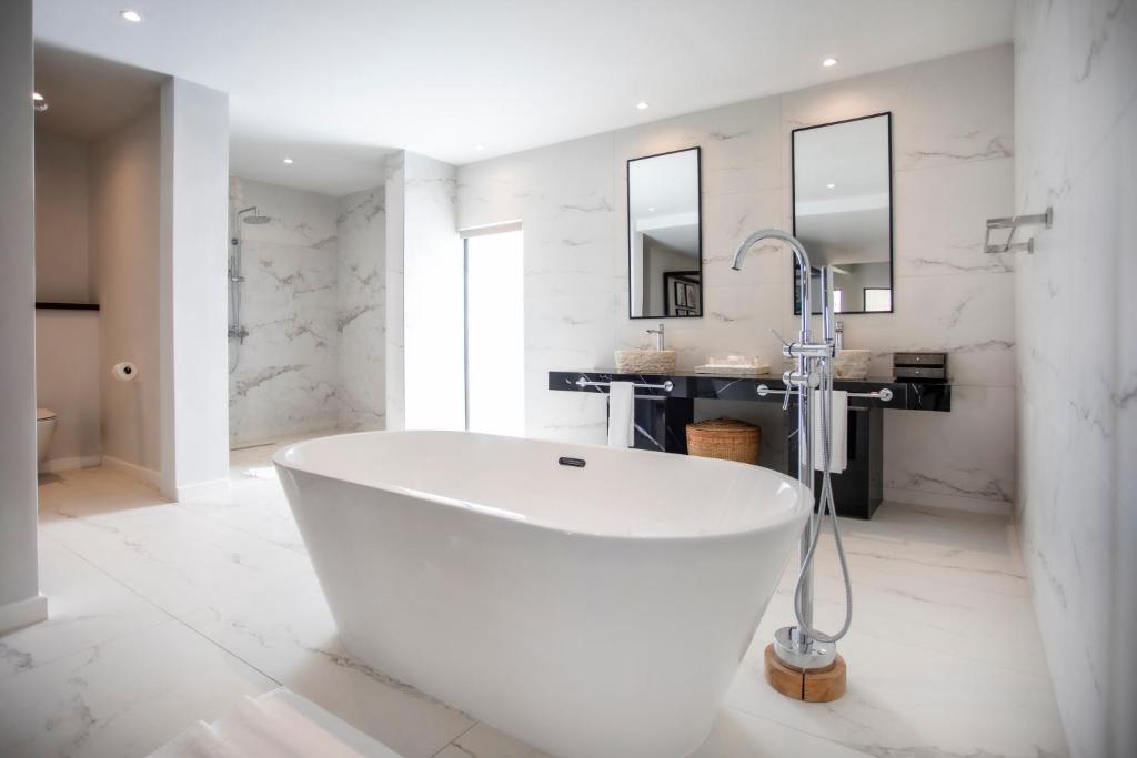 Sea Diamond Boutique Hotel & Spa by Sea Resorts - 6